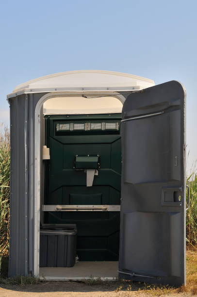 Porta potty delivery and setup in Big River, CA